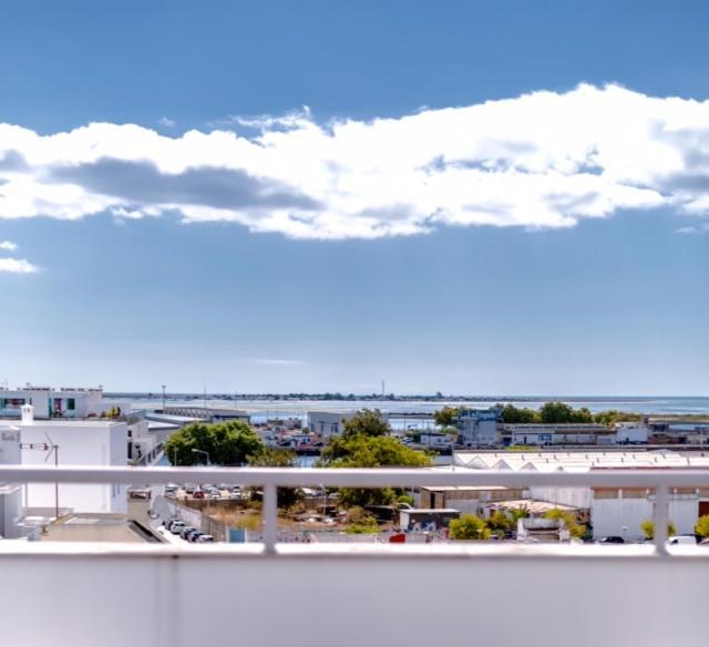 奥良Sea Balconies公寓 外观 照片